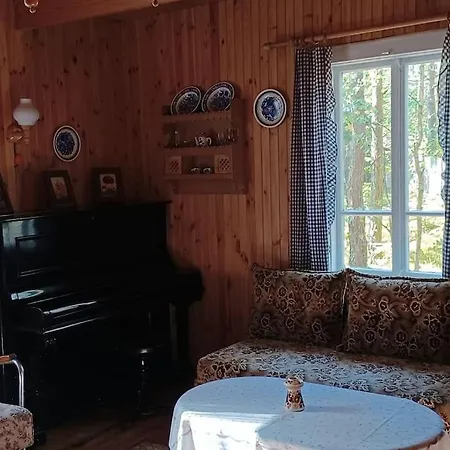 Сasa de vacaciones Wilga - Urokliwy Dom Z Bala Ostrybor